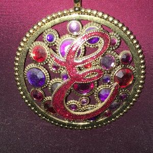 Meet your Posher, Edna